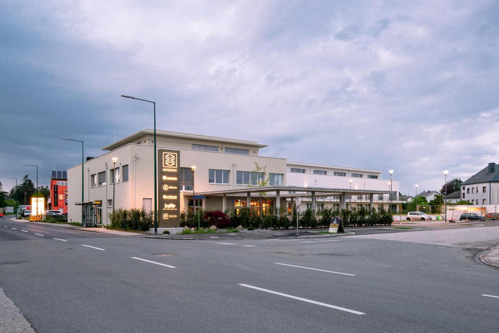 Hotel Novapart Stay Smart Wels Exterior foto